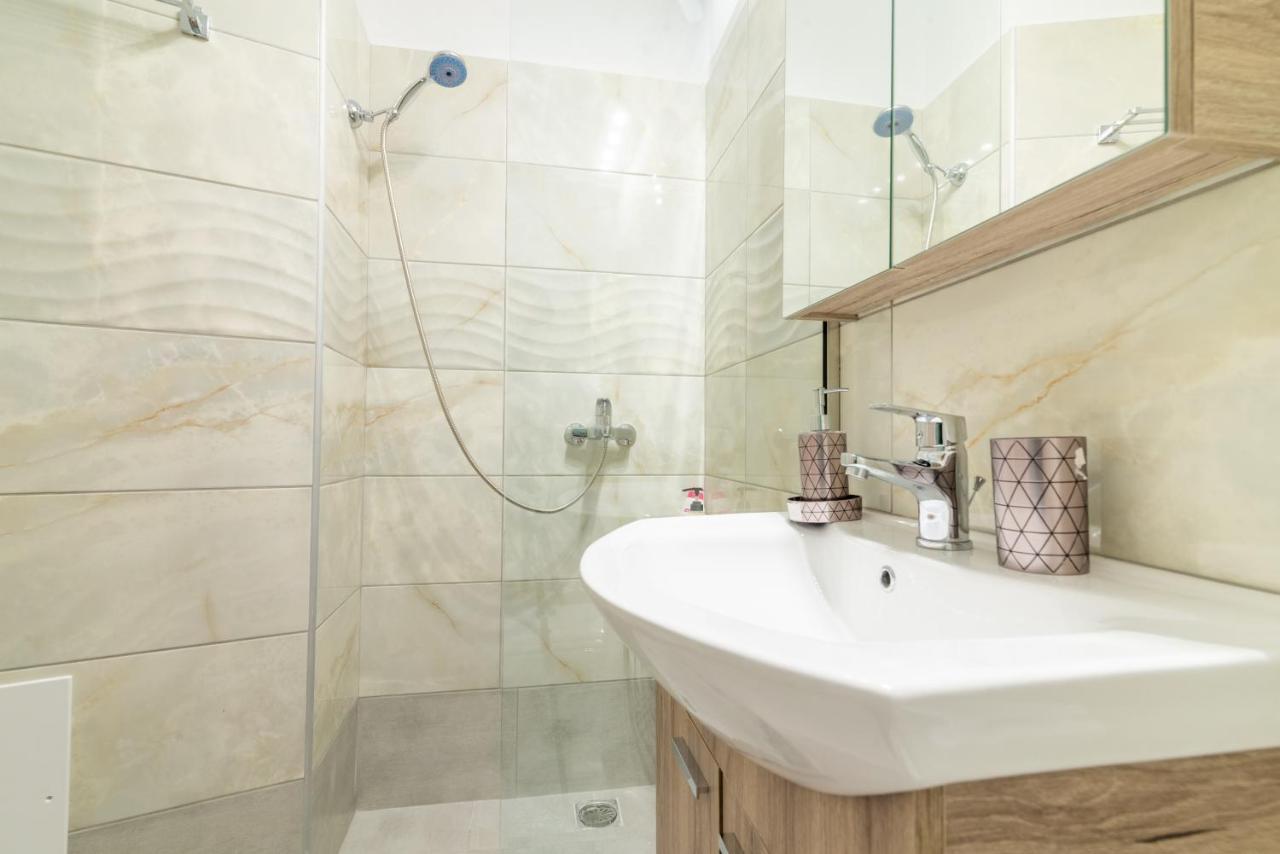 Comfortable Flat In The Heart Of The Old Town كاندية المظهر الخارجي الصورة